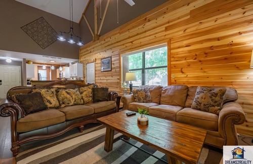 Table Rock Condo | Condo ∙ 3 bedrooms ∙ 10 guests