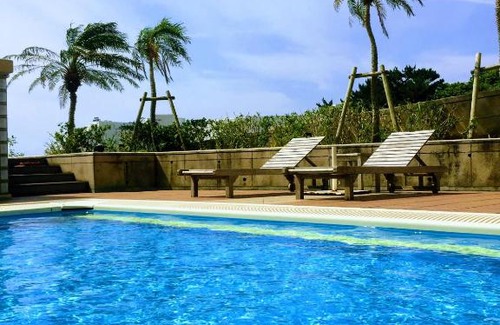 Maeganeku Villa | Condo Coral Resort Okinawa