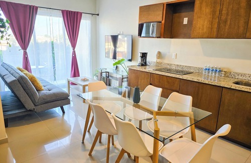 Lomas de Mazatlan Condo | Condo in Lomas de Mazatlán 2 minutes from the beach!