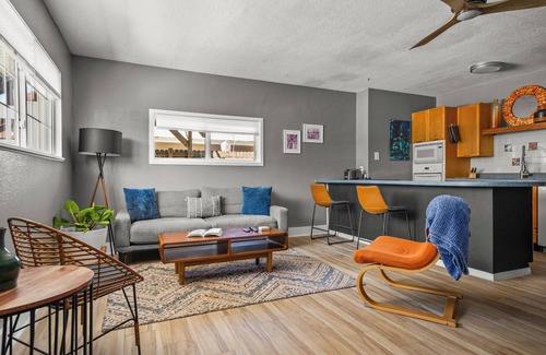 Melbourne Beach Condo | Condo unit - Across the street from beach