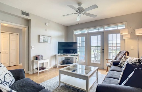 St. Augustine Beach Condo | Condo ∙ 3 bedrooms ∙ 6 guests