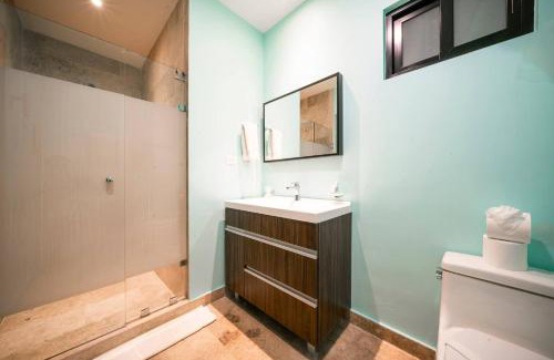 Gonzalo Guerrero Apartment | Condo Veronica - Comfortable 2 bedroom with rooftop gym and pool