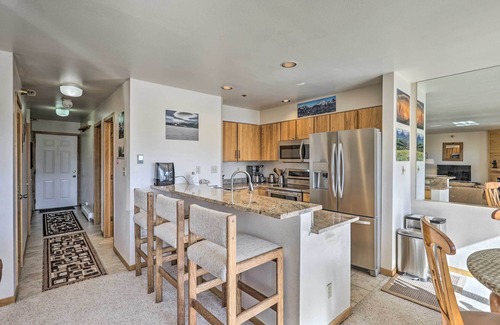 Wildernest Condo | Condo w/Views & Hot Tub Access in Silverthorne!