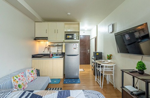 Guadalupe Apartment | Condo WIFI up to 100mbps Pool Netflix&Chill