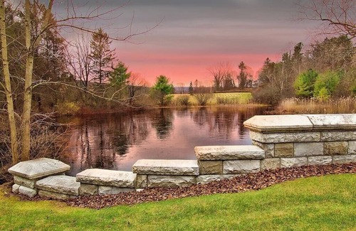 Lenox Condo | Condo with Resort Amenities in Lenox