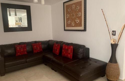Escandon I Seccion Apartment | Condominio Renoir