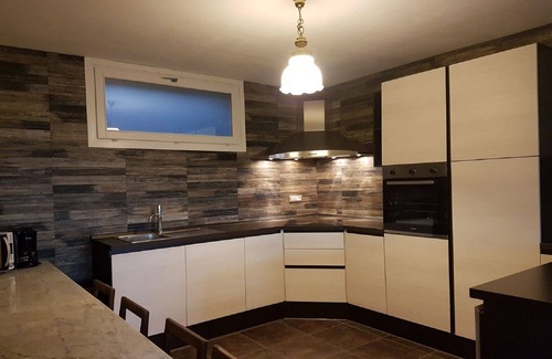 Moriondo Torinese Apartment | Confinedeisanti b&b Apartment