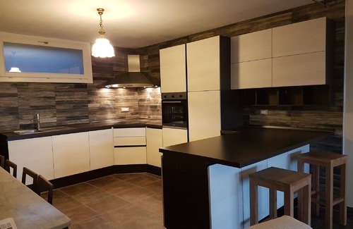 Moriondo Torinese Apartment | Confinedeisanti b&b Apartment