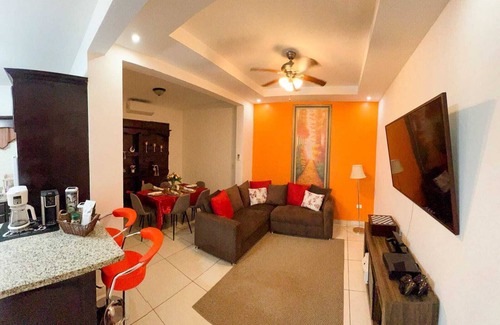Sector 1 Nor-Oeste House | Confort and convenient townhouse. 3 bedrooms, 2.5 bathrooms, air conditioning.