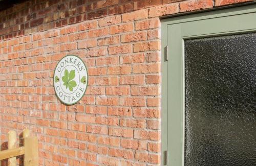 Wall-under-heywood House | Conkers' Cottage
