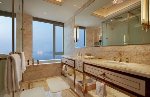Dalian City Center Hotel | Conrad Dalian