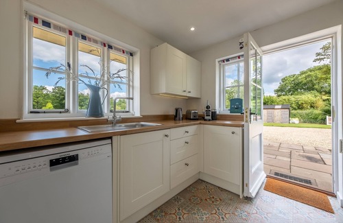 Stoke by Nayland Apartment | Constable Country perfection - Beachams Cottage