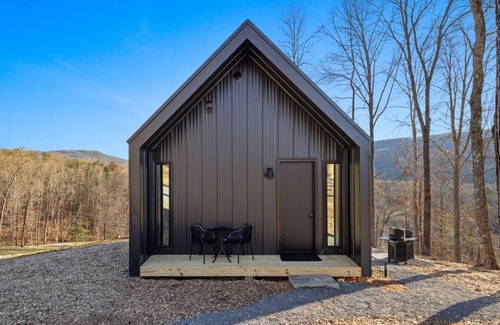 Almont Cabin | Constellation Pegasus