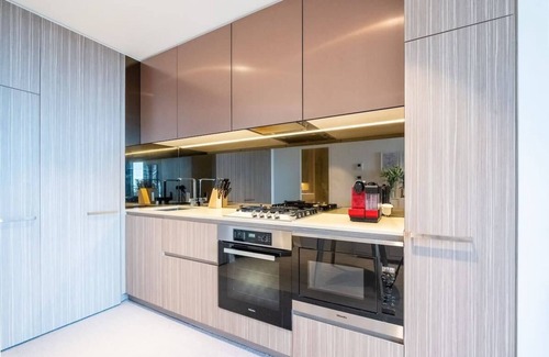 Zetland Apartment | Contemporary 2-Bed Apartment Minutes to City