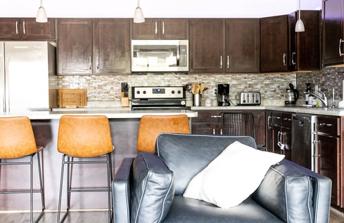 Fruita House | Contemporary 3 bedroom townhome in downtown Fruita