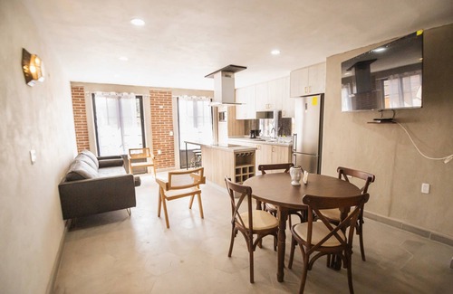 Guadalupe Apartment | Contemporary apartment in San Miguel de Allende