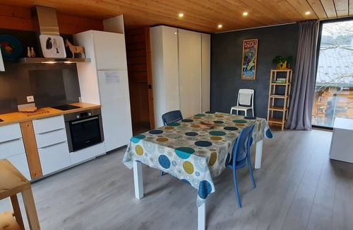 La Pesse Ski Chalet | | Contemporary, bright and spacious lodge. Meublé de tourisme *, eco-gite |