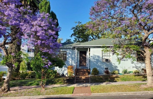 Westwood House | CONTEMPORARY CHARMING COTTAGE 2