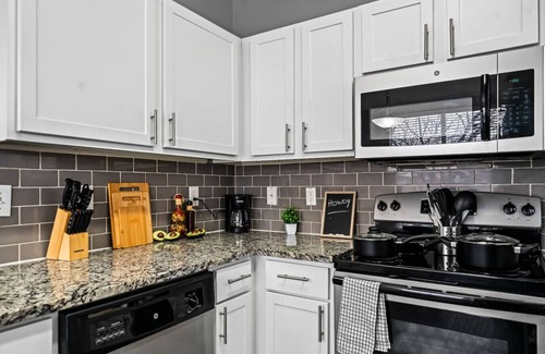 Fossil Creek Apartment | Contemporary Comfort | 2BR, 2BA | Pool