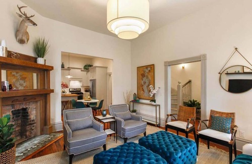 Dixon Park House | Contemporary Compound | Heated Pool