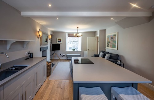 Ballater House | Contemporary Cottage in Ballater Village