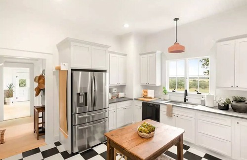 Lockhart House | Contemporary Country Farmhouse in Lockhart Texas