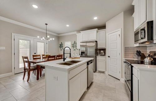 Haltom City House | Contemporary Cutie