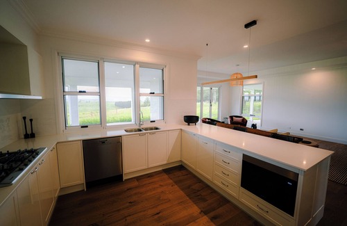 Hinton House | CONTEMPORARY FARMSTAY IN THE HUNTER VALLEY