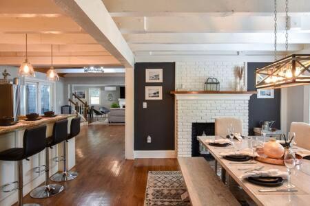 Osterville House | Contemporary Gem with Private Pool