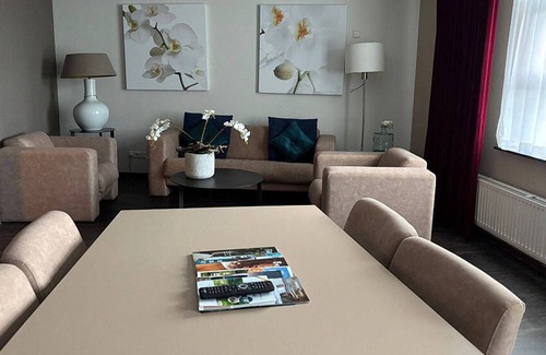 Municipality of Etten-Leur Hotel | Contemporary Hotel with Easy Access to Breda and Rotterdam! Indoor Pool!
