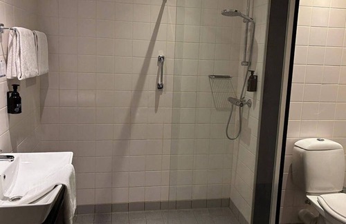 Municipality of Etten-Leur Hotel | Contemporary Hotel with Easy Access to Breda and Rotterdam! Indoor Pool