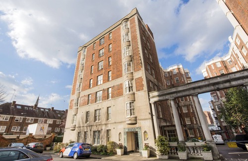 Lancaster Gate Apartment | Contemporary living 50 metres away from Hyde Park II