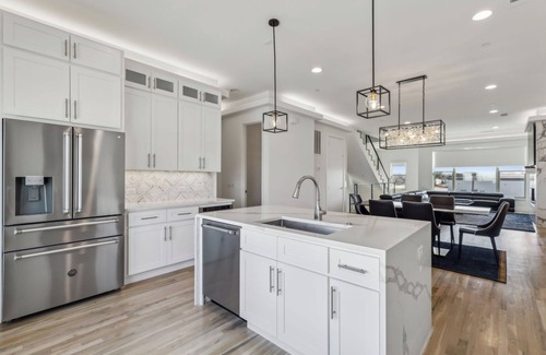 Farmers Branch House | Contemporary Luxury Smart Home with Rooftop Oasis
