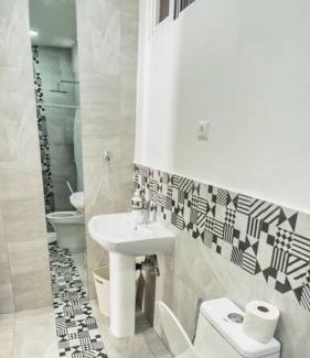 Beira Apartment | Contemporary Private Studio with Pool and Kitchen