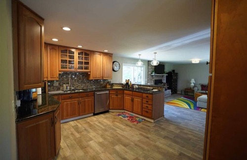 Cornwallville House | Contemporary Ranch on 23 private acres.