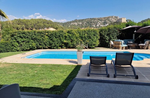 Meyrargues Villa | Contemporary step-free villa, very quiet spot between Aix and Lourmarin