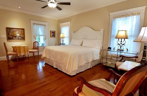 Milton House | Contessa Suite, No added fees or cleaning charges.