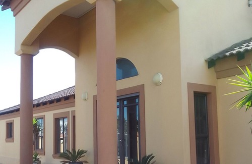 Bloubergstrand House | Contractors accommodation