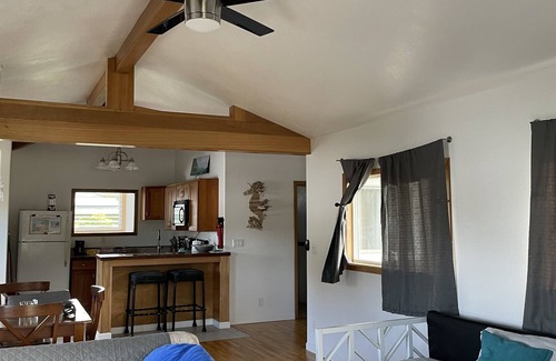 Hanalei Apartment | Convenience & Comfort, A minute walk to Hanalei bay and short stroll to town!