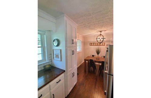 Gainesville House | Convenient 3 Bedroom/2 Bath house