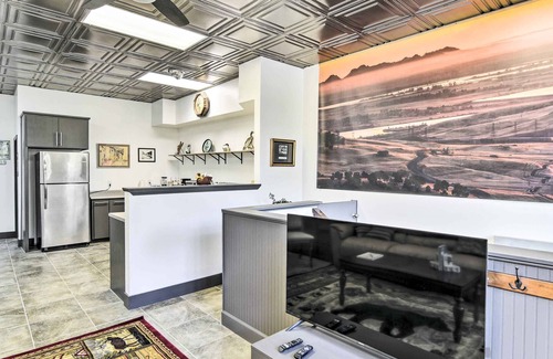 Colusa House | Convenient Colusa Townhome - Pet Friendly!