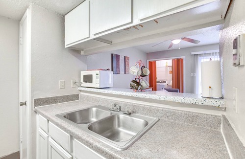 Harvey Apartment | Convenient Harvey Apt - 12 Mi to French Quarter!