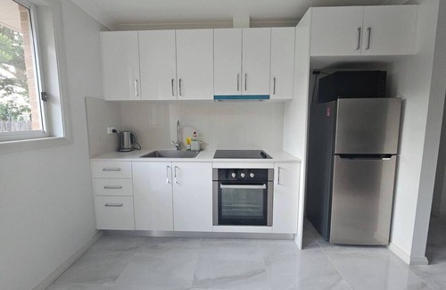 Cabramatta House | Convenient new private entire home in the heart of Little Saigon.n