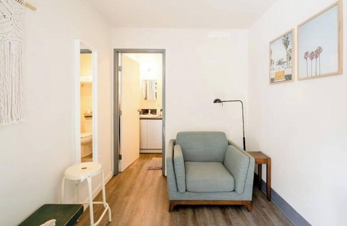 Downtown San Diego Apartment | Convenient Studio w/Queen bed - Prime Location in Little Italy!