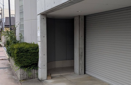 Hida Takayama Onsen House | Conveniently located near the Yayoi Bridge over the Miyagawa River that flows through Hida Takayama City, this accommodation is based on the concept of "comfort. Delicious catering, sightseeing cabs and out-of-prefecture transportation cab arrangements ar