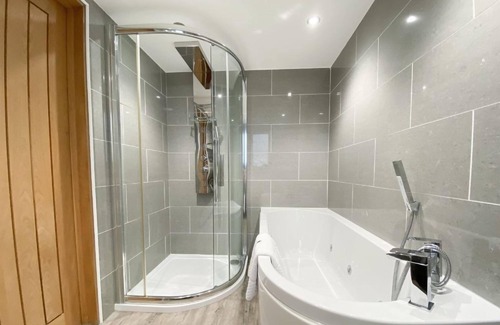 Marhamchurch Cottage | Converted Barn with Superb Sea and Countryside Views
