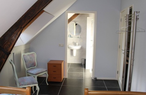 Siebengewald Other | Converted farmhouse on estate with swimming + fishing pond, jacuzzi/sauna (paid)