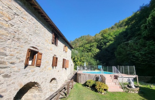 Coreglia Antelminelli Villa | Converted Mill, Riverside, Pure peace! Walk to village. WIFI