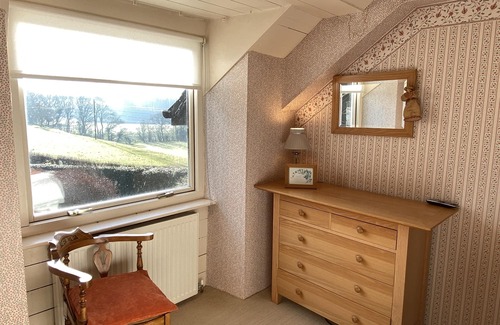 Battle Cottage | Converted old school with picture postcard views of Pen Y Fan (sleeps 5/6)