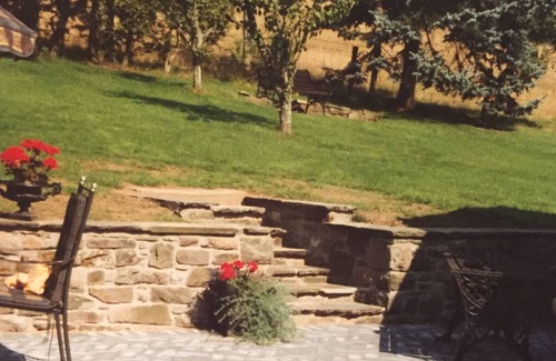 Battle Cottage | Converted old school with picture postcard views of Pen Y Fan (sleeps 5/6)
